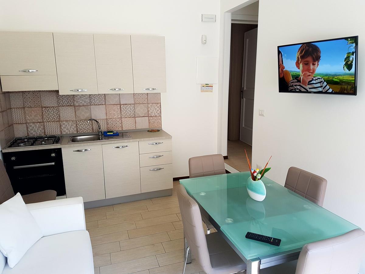 Case Vacanza Via Mozart Porto Cesareo Kültér fotó