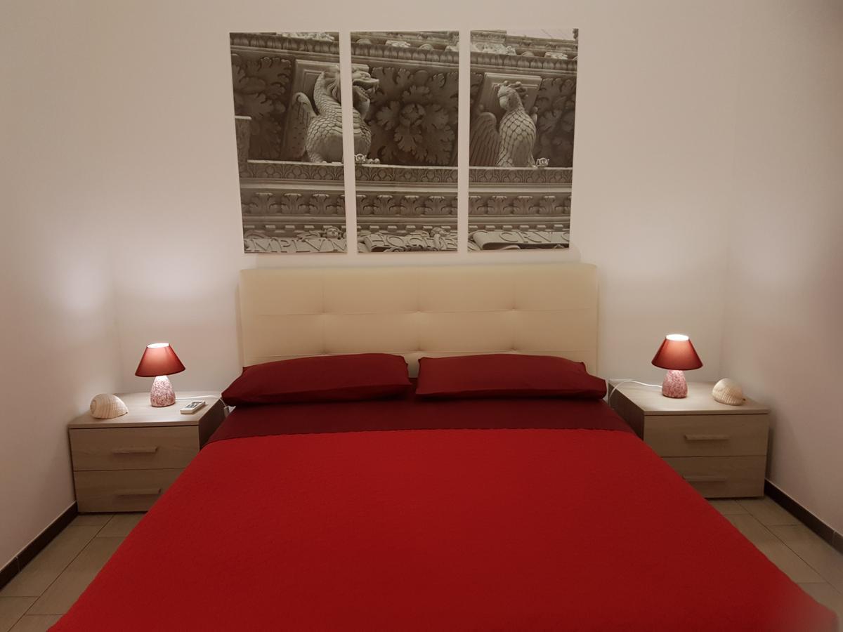 Case Vacanza Via Mozart Porto Cesareo Kültér fotó