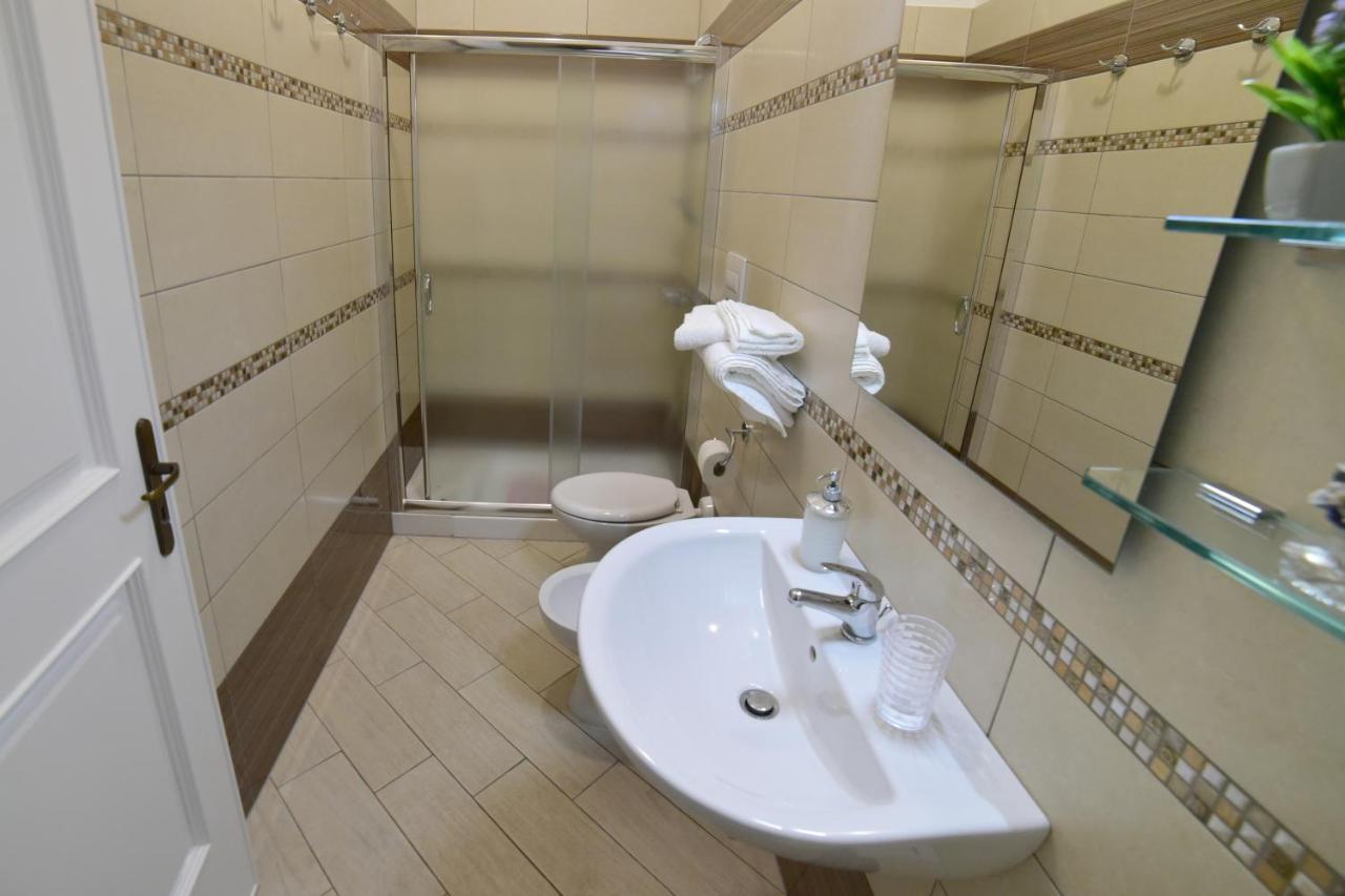 Case Vacanza Via Mozart Porto Cesareo Kültér fotó