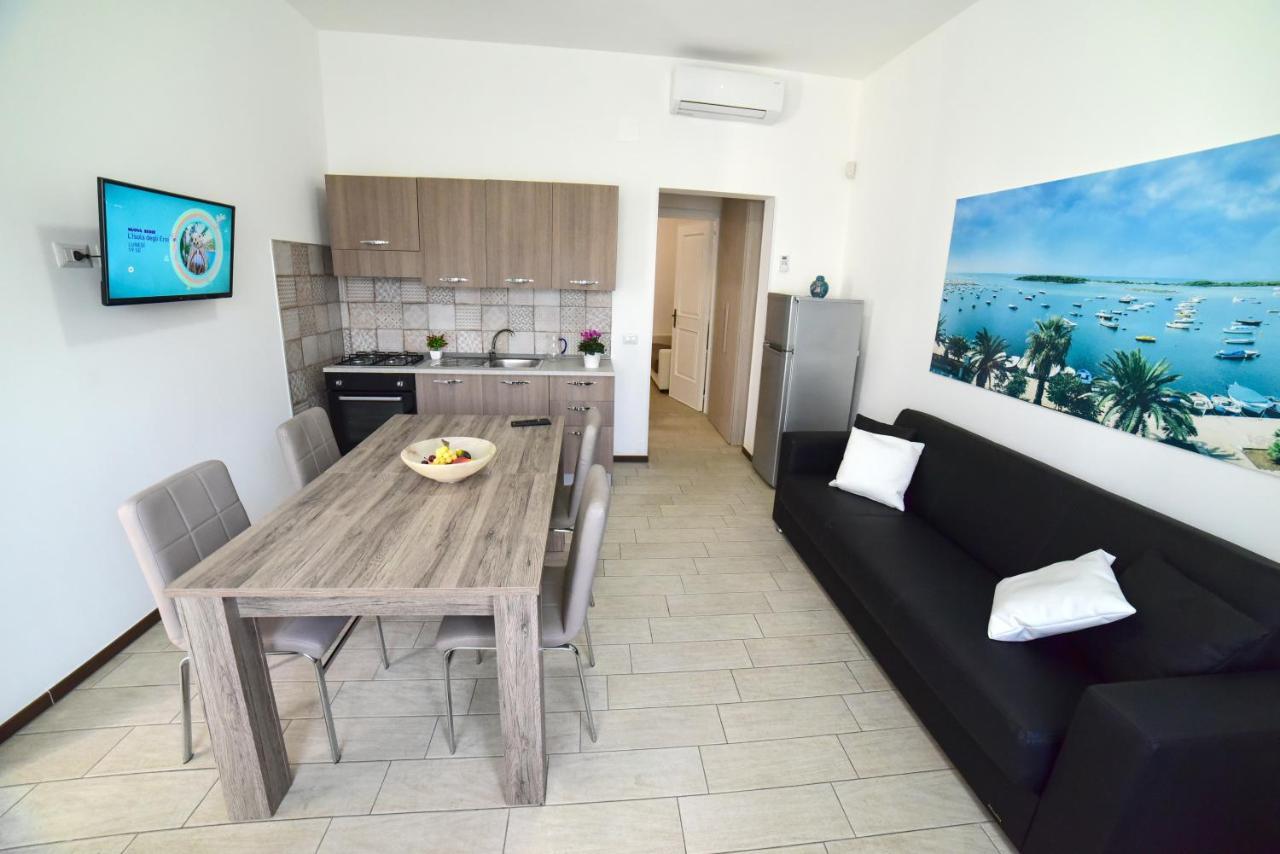 Case Vacanza Via Mozart Porto Cesareo Kültér fotó